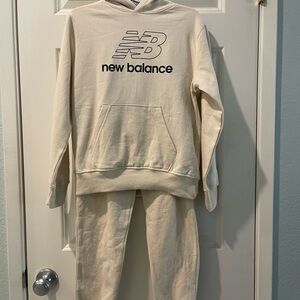 New Balance Cream Hoodie and Sweatpants Set